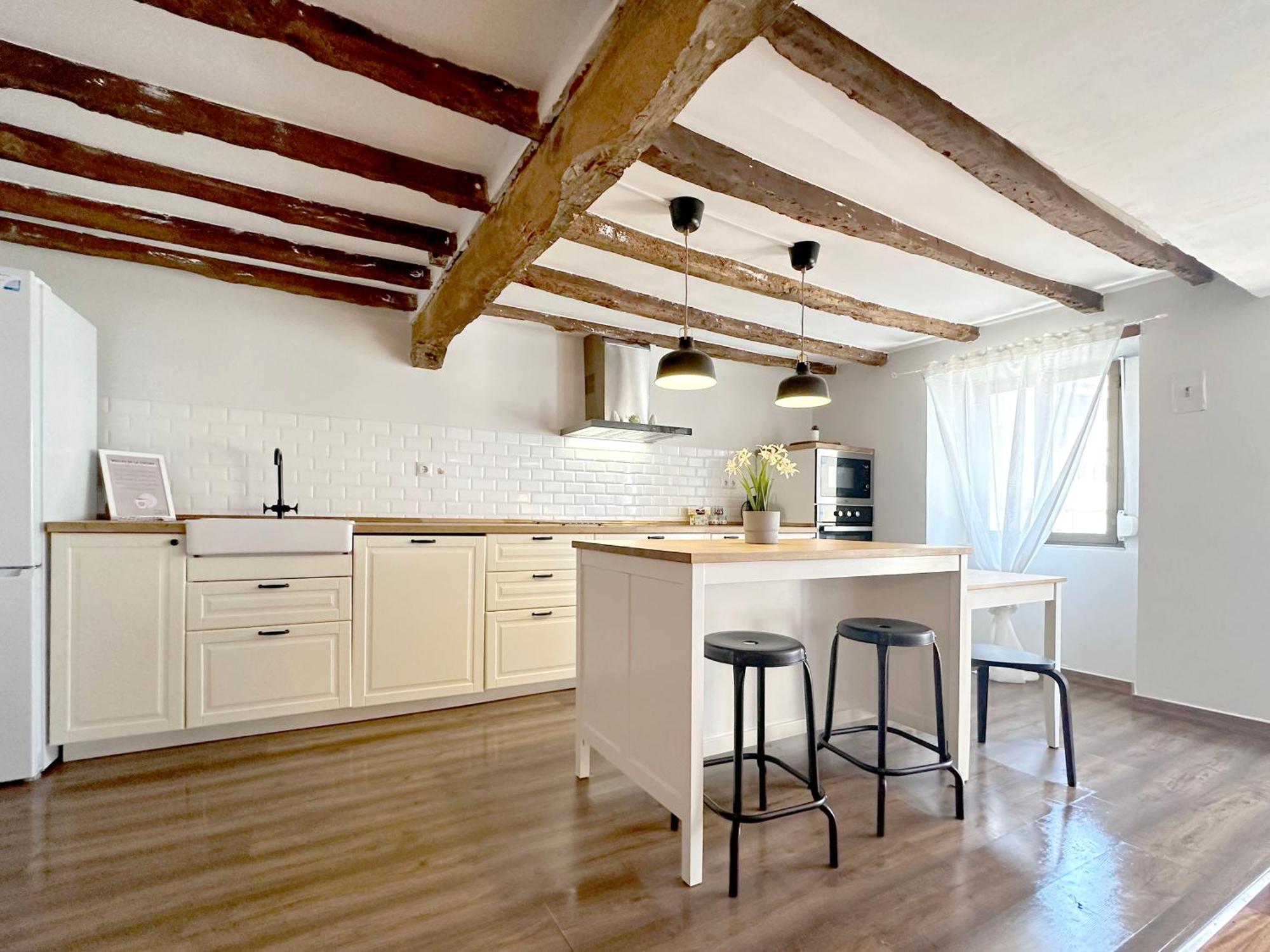 Ferienwohnung Apartamento De Diseno Junto Al Puerto De Castro Urdiales Exterior foto