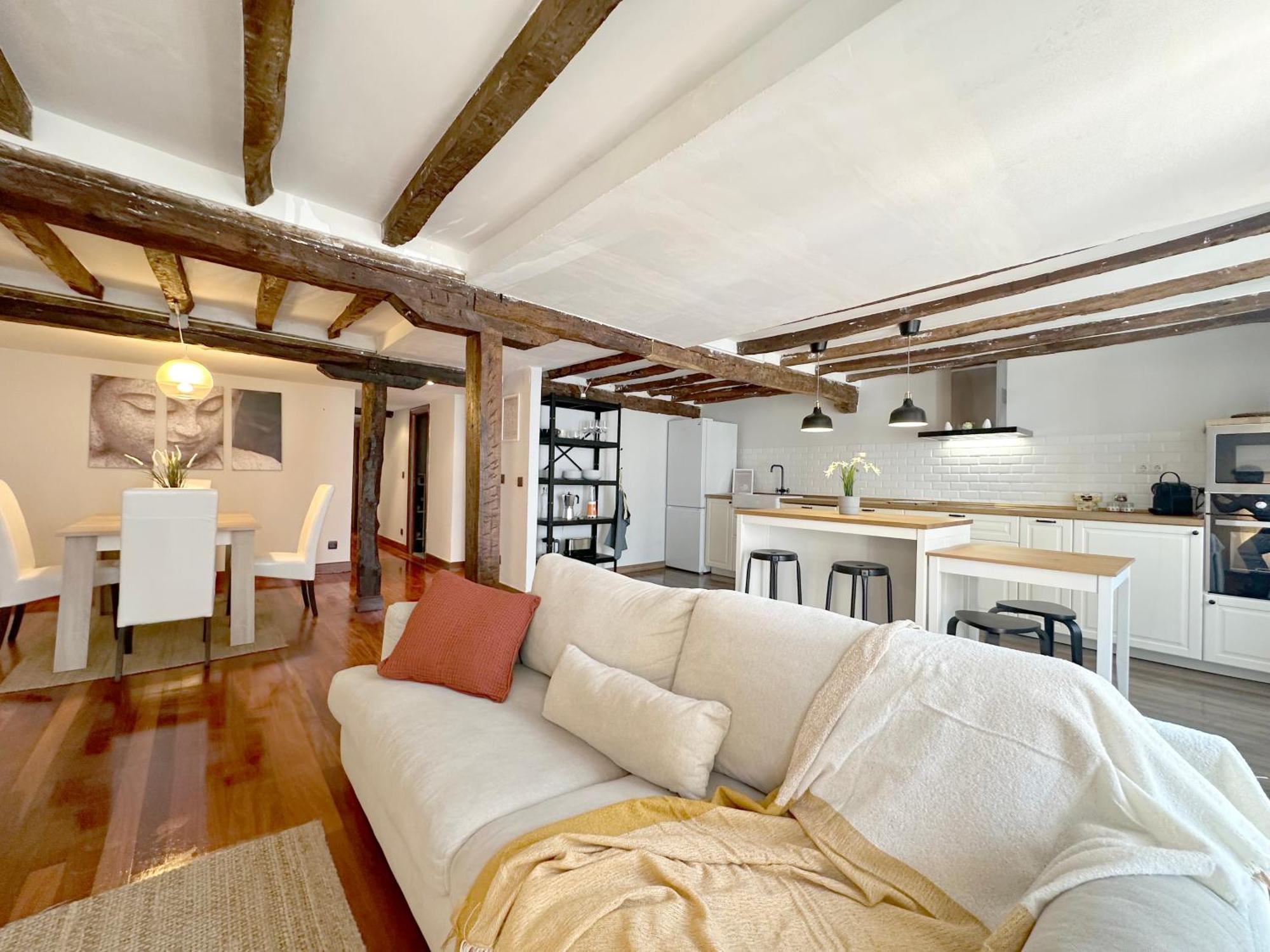 Ferienwohnung Apartamento De Diseno Junto Al Puerto De Castro Urdiales Exterior foto